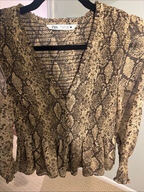 Zara Brown Tan Snake-Print V-Neck Peplum Top